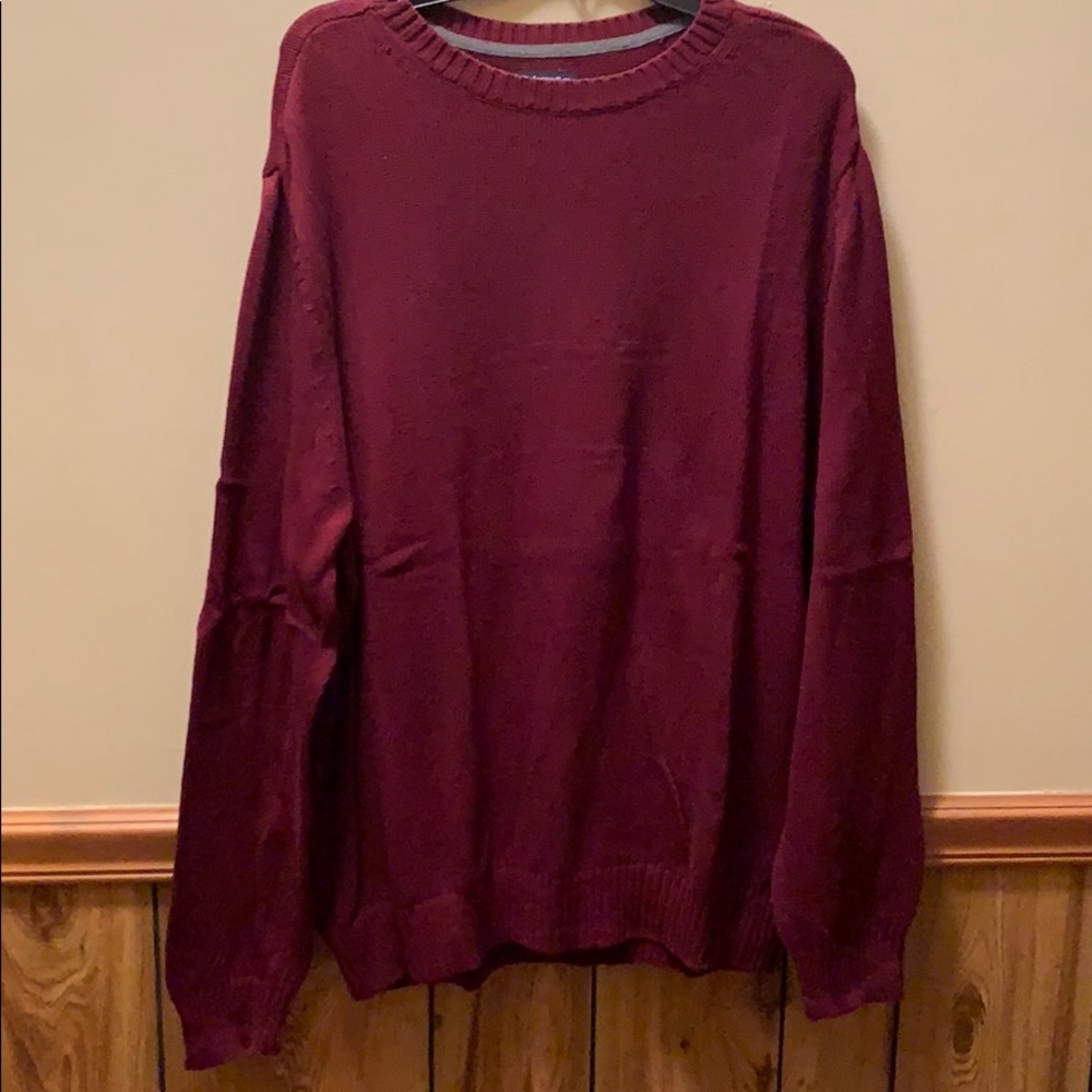Men’s St. John’s Bay maroon Sweater Size XL